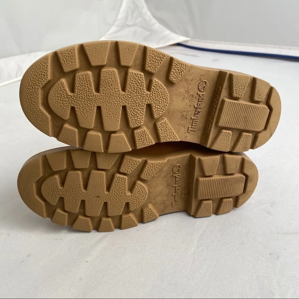 Timberland classic wheat nubuck waterproof boot 3.5Y